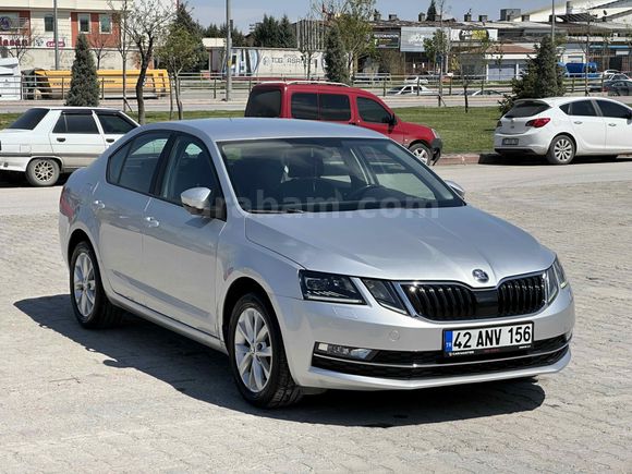Sahibinden Skoda Octavia 1.6 TDI Style 2018 Model 