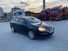 Sahibinden Volkswagen Jetta 1.6 TDi Primeline 2010 Model  280.000 km Siyah