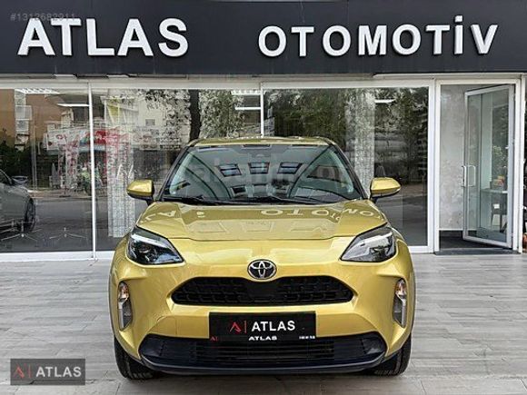 ATLAS'tan 2022 Yaris Cross 1.5 Dream Multidrive 68 BinKm BOYASIZ