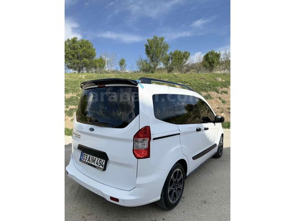 Sahibinden Ford Tourneo Courier 1.0 EcoBoost Titanium Plus 2023 Model 