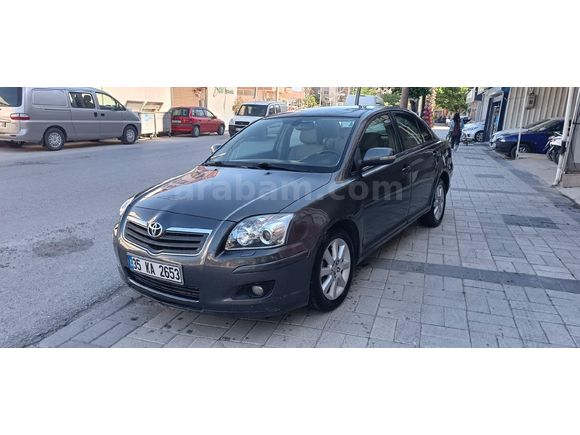 Galeriden Toyota Avensis 1.6 Elegant 2007 Model İzmir