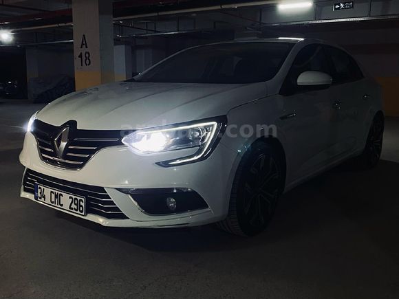 Sahibinden Renault Megane 1.5 Blue DCI Touch 2019 Model