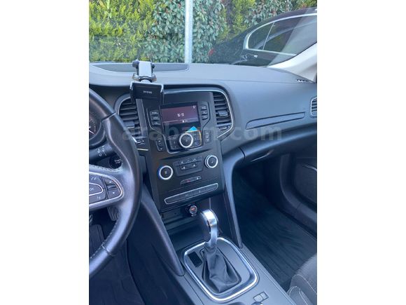 Sahibinden Renault Megane 1.5 Blue DCI Touch 2019 Model