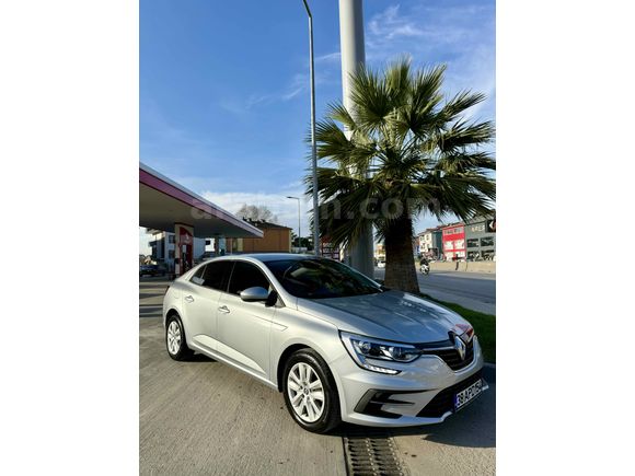Sahibinden Renault Megane 1.3 TCe Touch 2025 Model  7.000 km Gri (Gümüş)