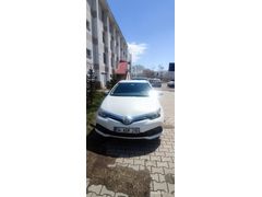 2.Sahibi Memurdan Toyota Auris 1.33 Life 2017 Model  67.000 km Beyaz