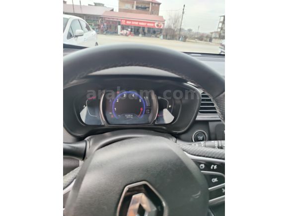 Sahibinden Renault Kadjar 1.2 TCe Touch 2015 Model