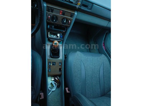Sahibinden Mercedes - Benz E 300 D 1987 Model