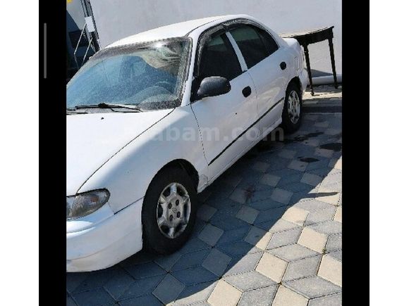 Sahibinden klimalı Hyundai Accent 1.5 GLS 1995 Model