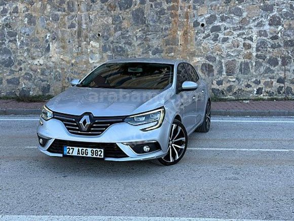 2020 MEGANE İCON 1.5 BLUEDCİ HATASIZ BOYASIZ 147 BİN KM DE