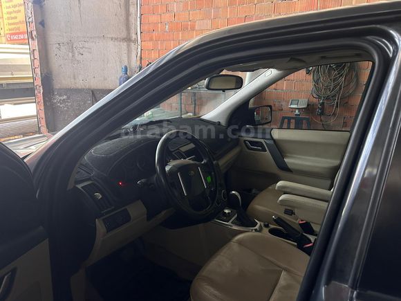 Sahibinden Land Rover Freelander 2.2 TD4 HSE 2009 Model