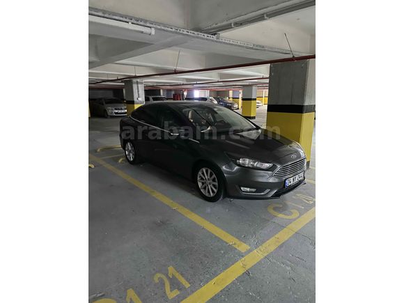 Sahibinden Ford Focus 1.6 Ti-VCT Titanium 2015 Model İstanbul 105.000 km Füme