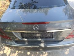 w211 Mercedes arka bagaj kapağı