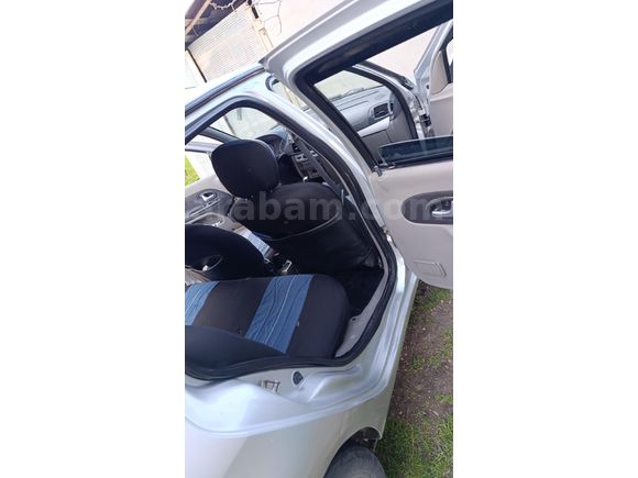 Sahibinden Renault Symbol 1.4 Expression 2010 Model  157.000 km Gri