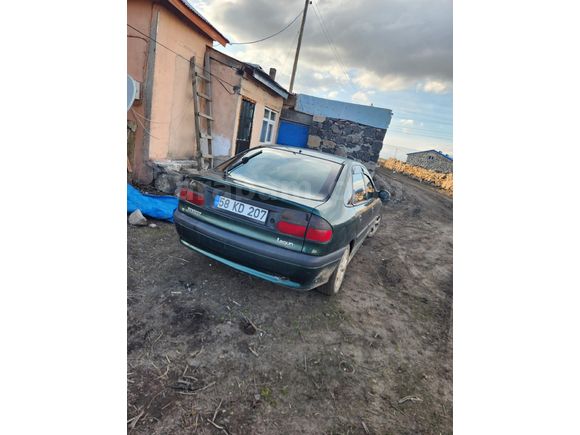 Sahibinden Renault Laguna 2.0 RTI 1997 Model