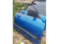 FORD TAUNUS SAĞ ÖN KAPI TEMİZ
