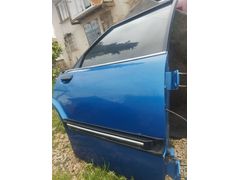 FORD TAUNUS SAĞ ARKA KAPI TEMİZ