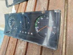 FORD TAUNUS KİLOMETRE SAATİ