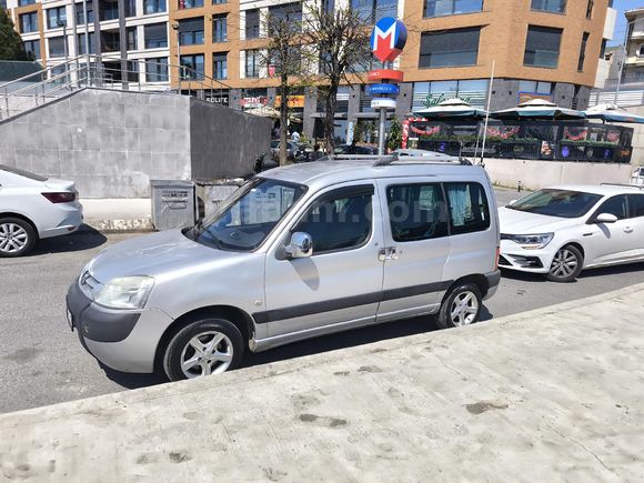 Sahibinden Peugeot Partner 1.9 D Comfort 2004 Model İstanbul 223.000 km Gri