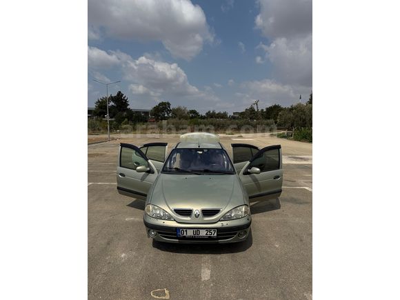 231 BİN KM MEGANE 1 2001 