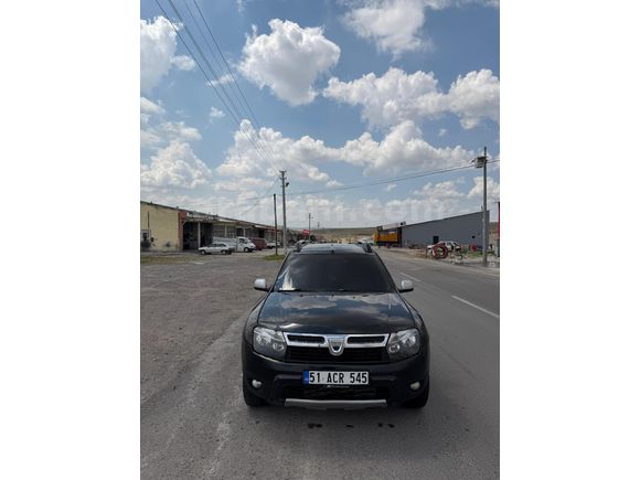Sahibinden Siyah Dacia Duster 1.5 dCi laurente 2011 Model  290.000 km