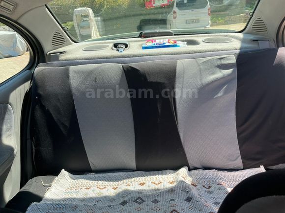 Sahibinden Renault Megane 1.6 RTE 2000 Model  270.000 km Yeşil