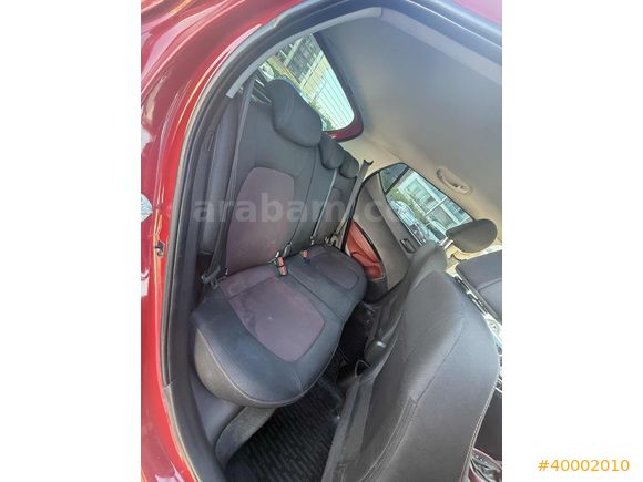 TEMİZ BAKIMLI OTOMATİK VİTES