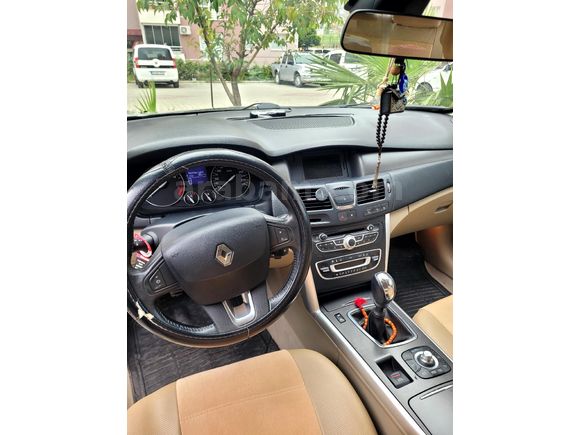 Sahibinden Renault Latitude 1.5 dCi Privilege 2011 Model