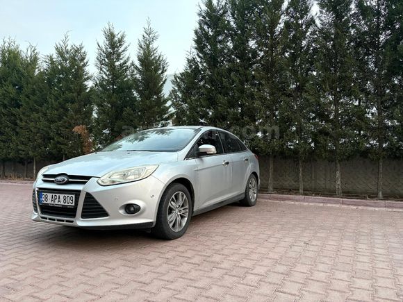 Sahibinden Ford Focus 1.6 Ti-VCT Style 2012 Model Kayseri