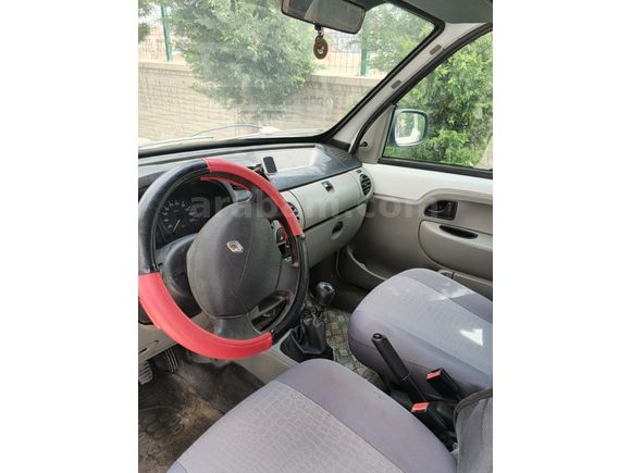 Sahibinden Renault Kangoo Multix 1.5 dCi Expression 2005 Model