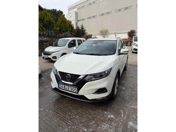 Sahibinden Nissan Qashqai 1.6 dCi Tekna 2018 Model 