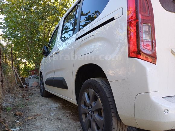 Sahibinden Opel Combo 1.5 CDTI Edition 2024 Model
