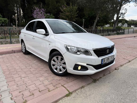 ERDOĞAN OTOMOTİV'DEN PEUGEOT 301 1.5 BLUEHDİ DEĞİŞENSİZ 185.000 KM 1,5 PARÇA BOYALI