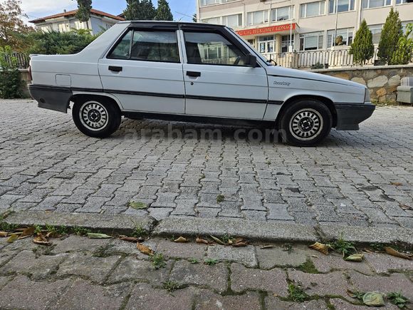 Galeriden Renault R 9 1.4 Broadway 1995 Model Denizli
