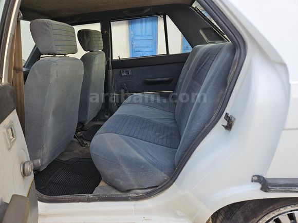 Galeriden Renault R 9 1.4 Broadway 1995 Model Denizli
