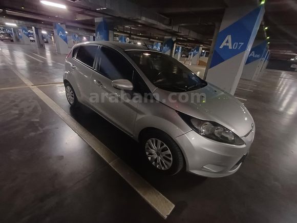 Sahibinden Ford Fiesta 1.4 Trend 2012 Model