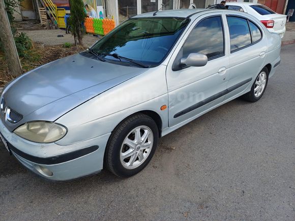 TERTEMİZ 2004 Renault Megane 1.9 dCi Alize MOTOR YENİ