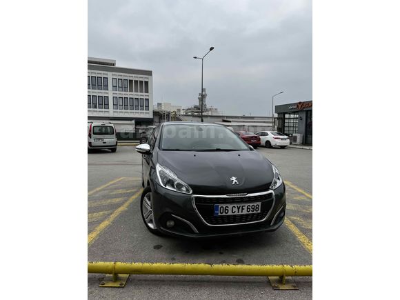 Sahibinden Peugeot 208 1.5 BlueHDi Signature 2020 Model 