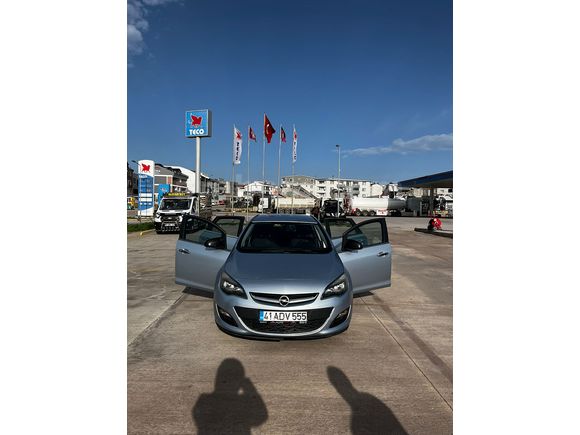 Sahibinden Opel Astra 1.6 Edition 2015 Model Temiz Araç