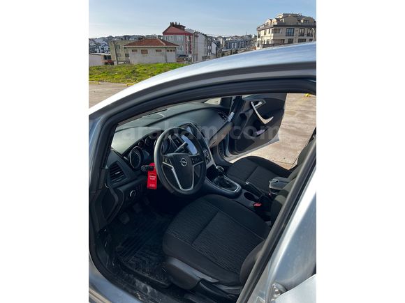 Sahibinden Opel Astra 1.6 Edition 2015 Model Temiz Araç