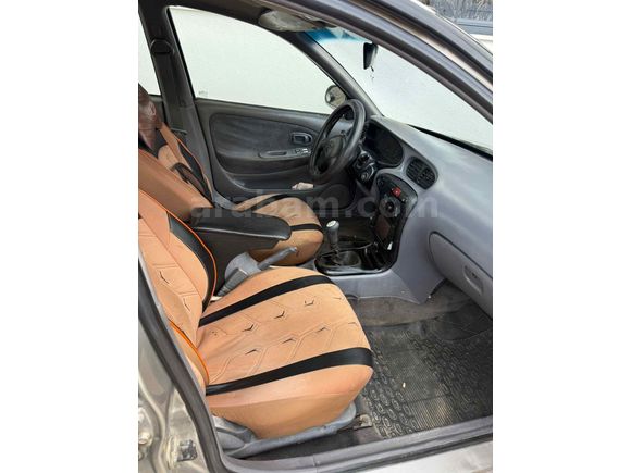 Sahibinden Hyundai Elantra 1.6 GLS 2000 Model 
