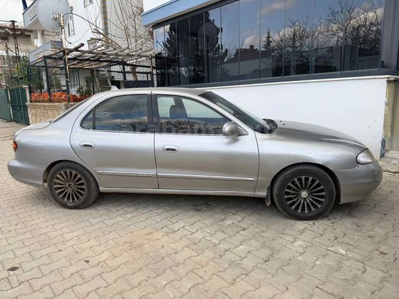 Sahibinden Hyundai Elantra 1.6 GLS 2000 Model 