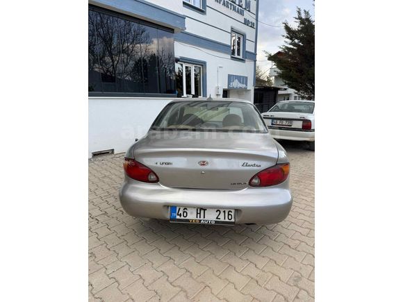 Sahibinden Hyundai Elantra 1.6 GLS 2000 Model 