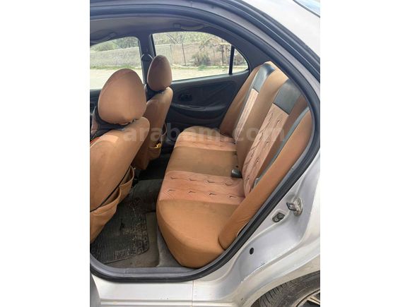 Sahibinden Hyundai Elantra 1.6 GLS 2000 Model 