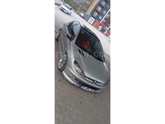 Sahibinden Peugeot 206 1.6XS 2000 Model  355.000 km Gri (metalik)
