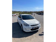 Sahibinden Hyundai Accent Blue 1.6 CRDI Mode Plus 2016 Model  215.000 km Beyaz