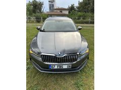 **ST** OTOMOTİV’den**Skoda SuperB** 1.5 TSI Prestige 2022**HATASIZ**