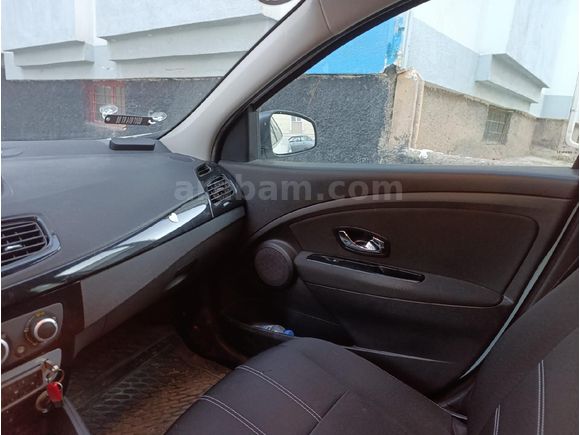 Sahibinden Renault Fluence 1.5 dCi Touch 2014 Model