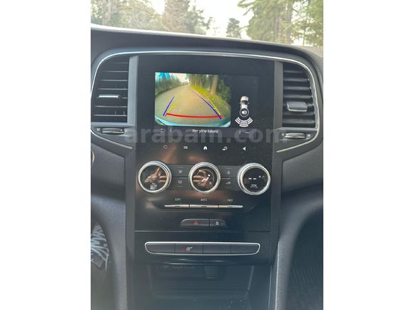 Sahibinden Renault Megane 1.3 TCe Touch 2023 Model