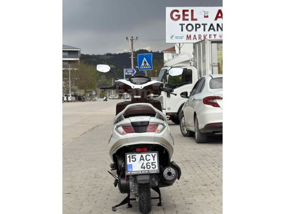2023 MODEL 7**KM  SIFIR AYARINDA DAHS 125  BLUETOOTH +NAVİGASYON 