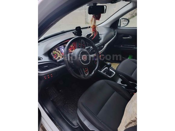 Sahibinden Fiat Egea 1.4 Fire Urban Plus 2020 Model 